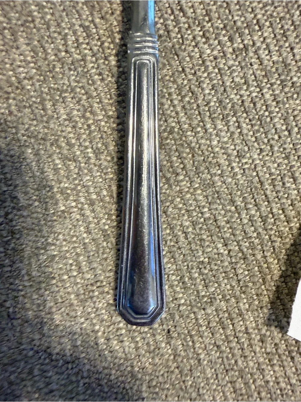 37 piece Pfaltzgraff Providence Flatware